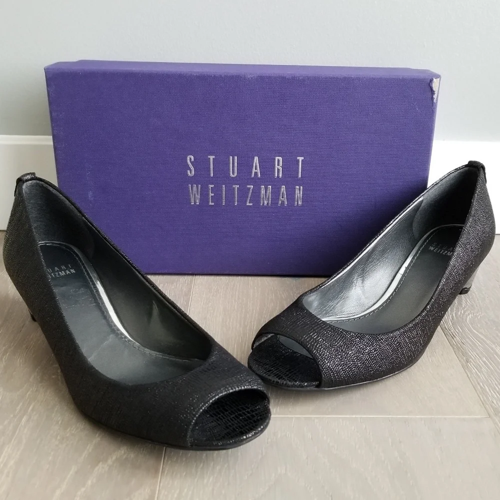 💥NEW💥STUART WEITZMAN Black Lizard Embossed Wedge